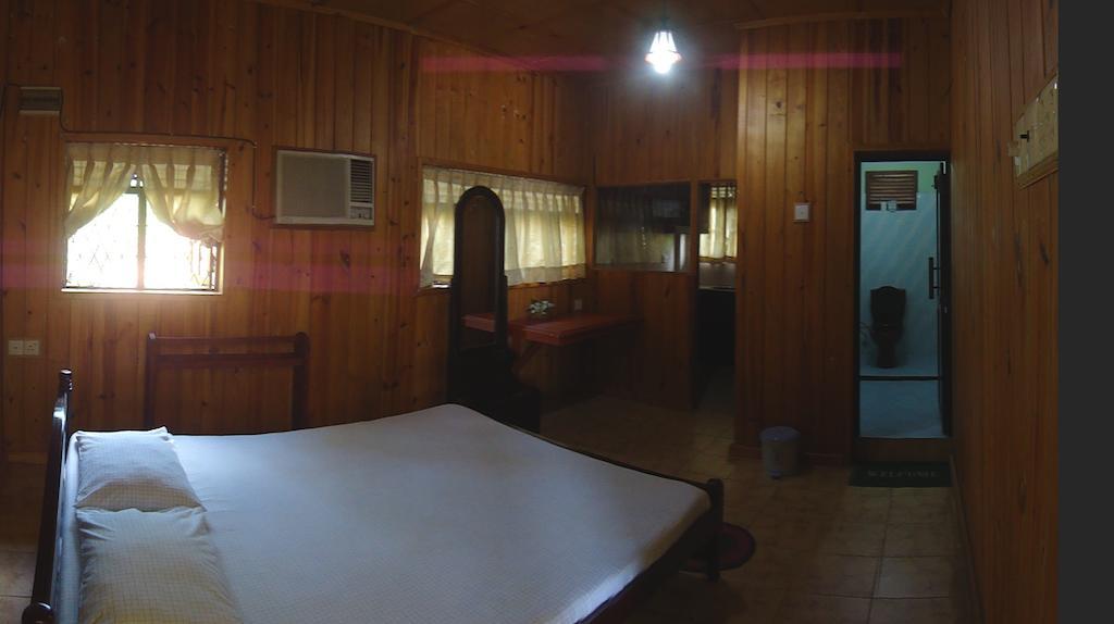Green Land Guest House Pinnawala  Kamer foto