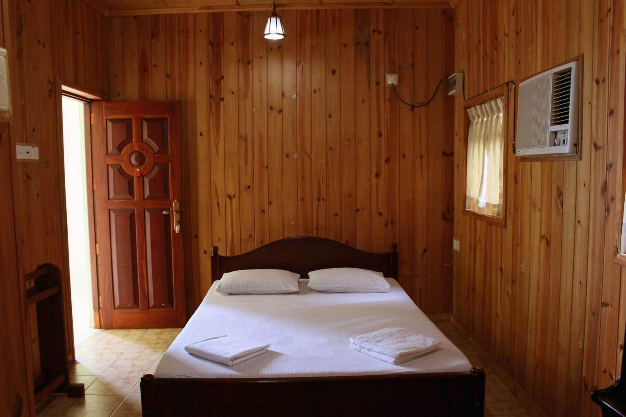Green Land Guest House Pinnawala  Kamer foto