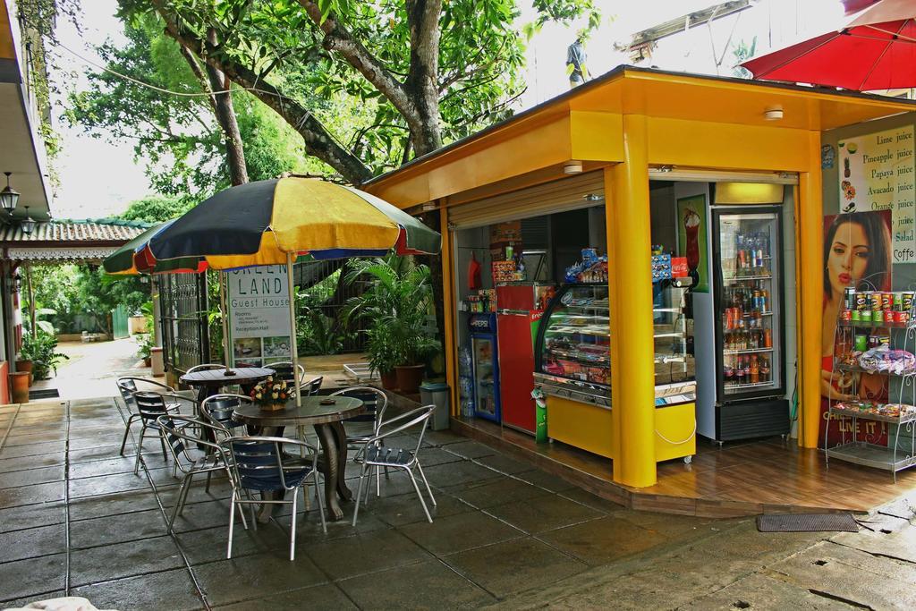 Green Land Guest House Pinnawala  Buitenkant foto